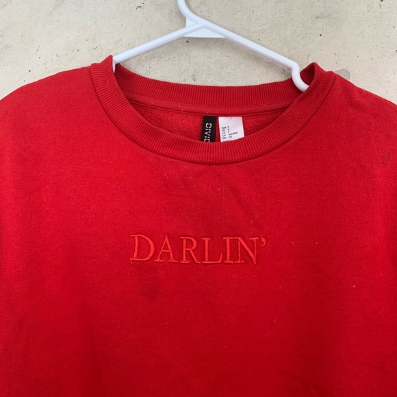 Red cropped sweatshirt from H&M - Picture 1 of 5